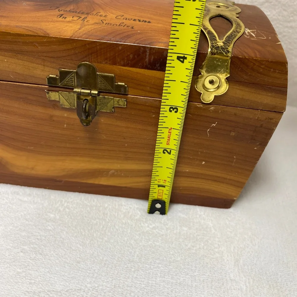 Cedar Box Trinket Keepsake Chest Tuchalechee Caverns‎ Smokies Engraved Wood